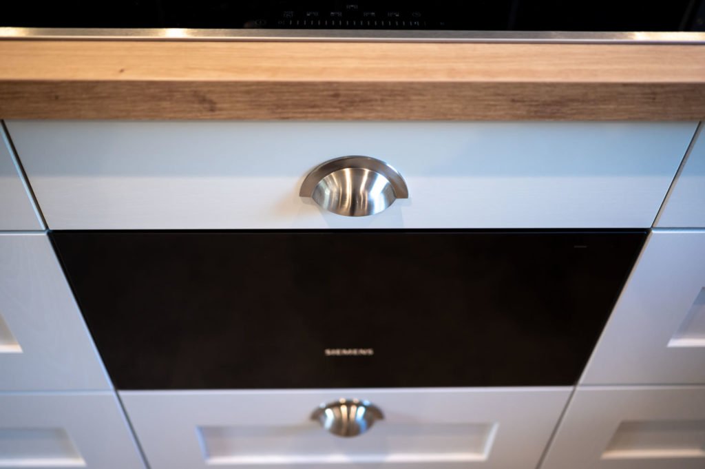 Classic Painted Kitchen, Worplesdon