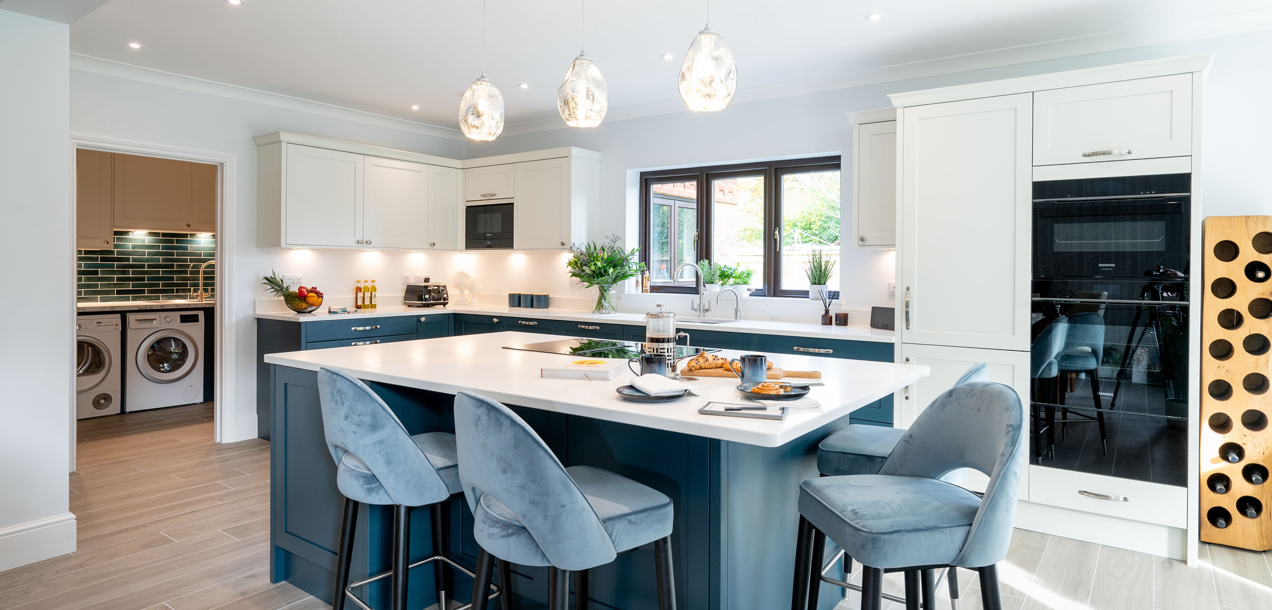 Classic Painted Shaker Kitchen, Horsell