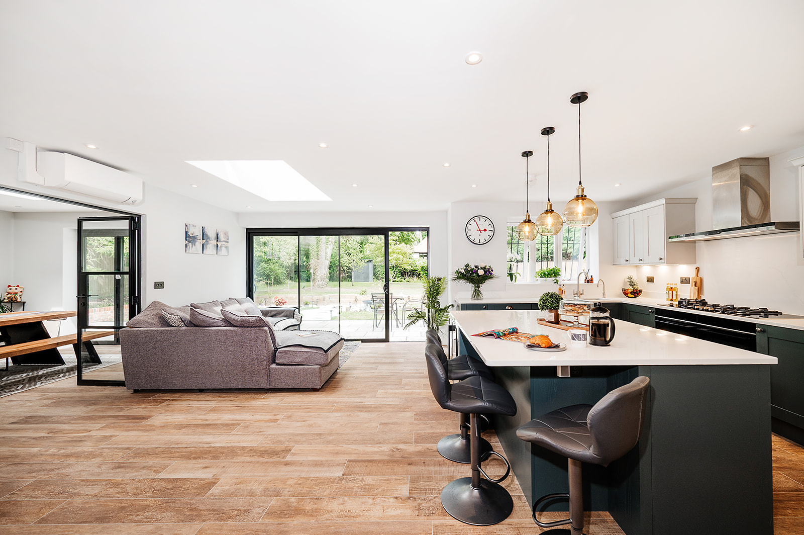 Classic painted kitchen, Hook Heath