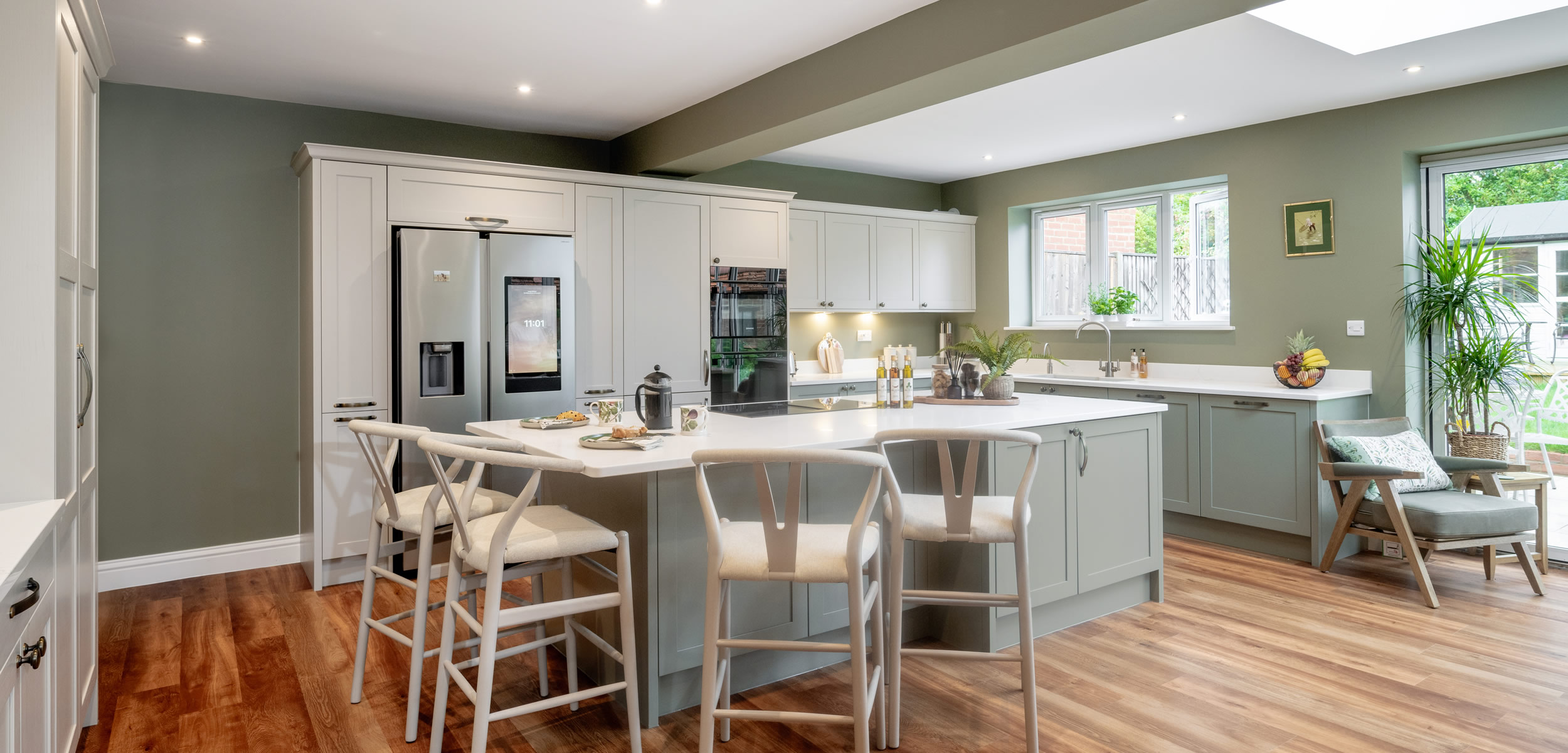 Classic Painted Shaker Kitchen, West Byfleet