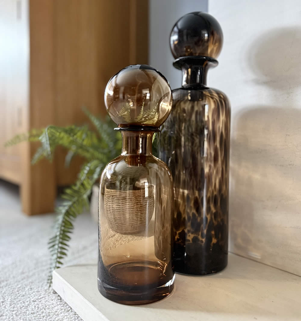 Vita Nova Homeware - Large Brown Tortoise Print Bottle