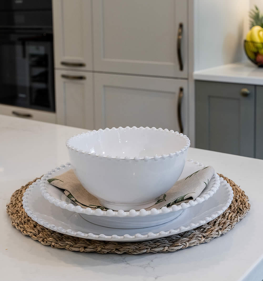 Vita Nova Homeware - White Pearl Soup Bowl
