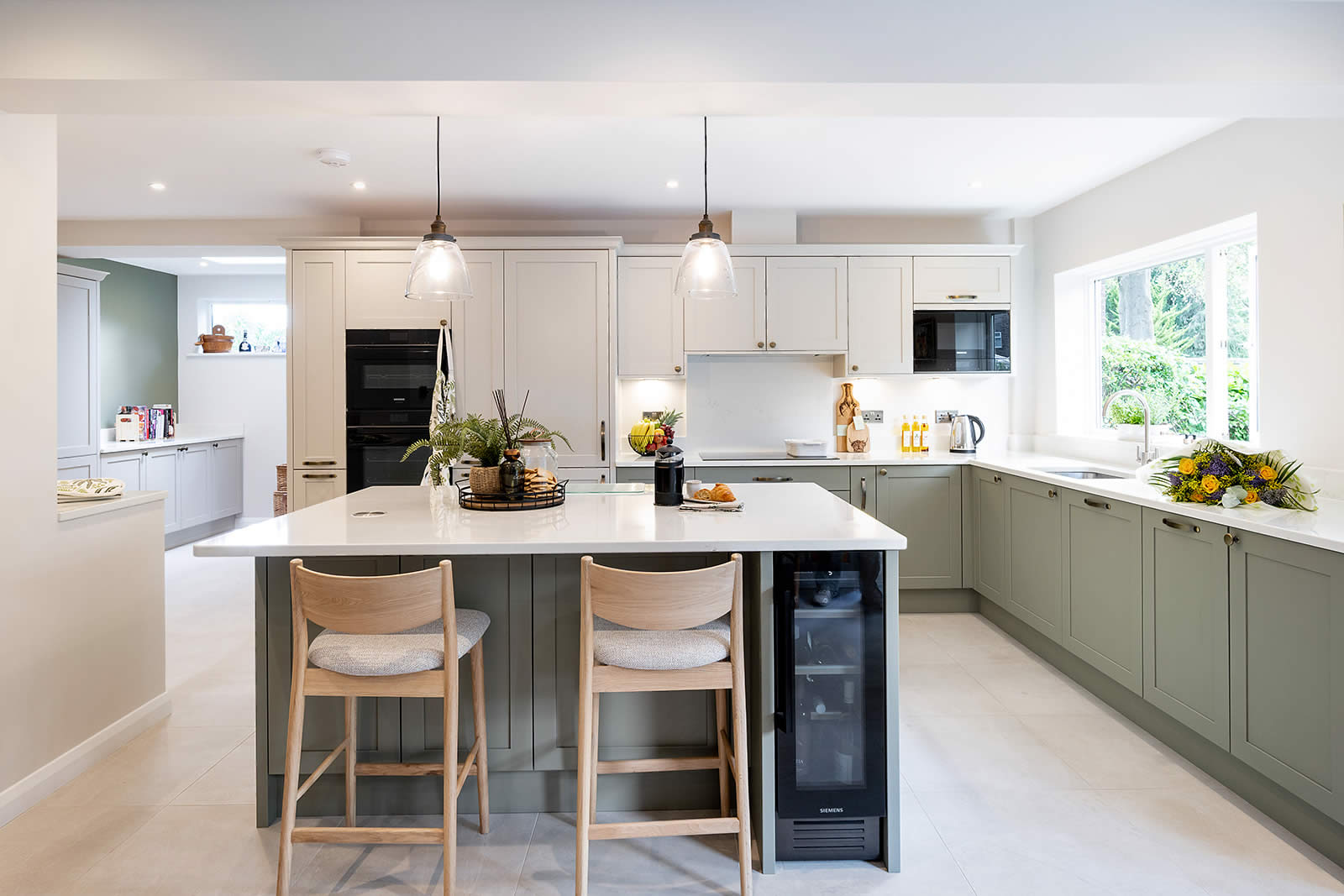 Classic Painted Shaker Kitchen, West Byfleet